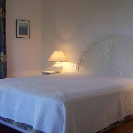 Deux -141 Villa