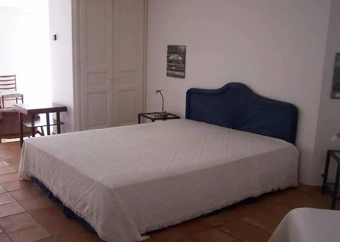 Deux -141 Villa
