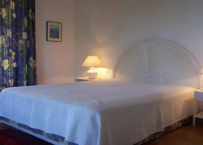 Deux -141 Villa