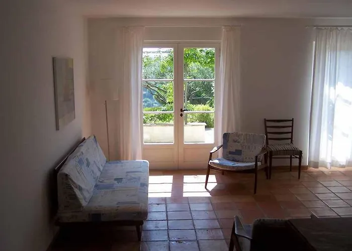 Deux -141 *